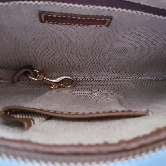 Dooney Bourke monogram flat baguette bag brown - Picture 5 of 7